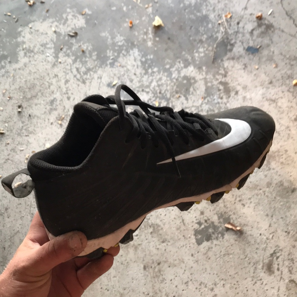 Nikes size 8